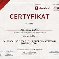 Powiększ